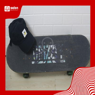 Memorabilia Skate Board Grizzly & Topi D&G Randy Pangalila